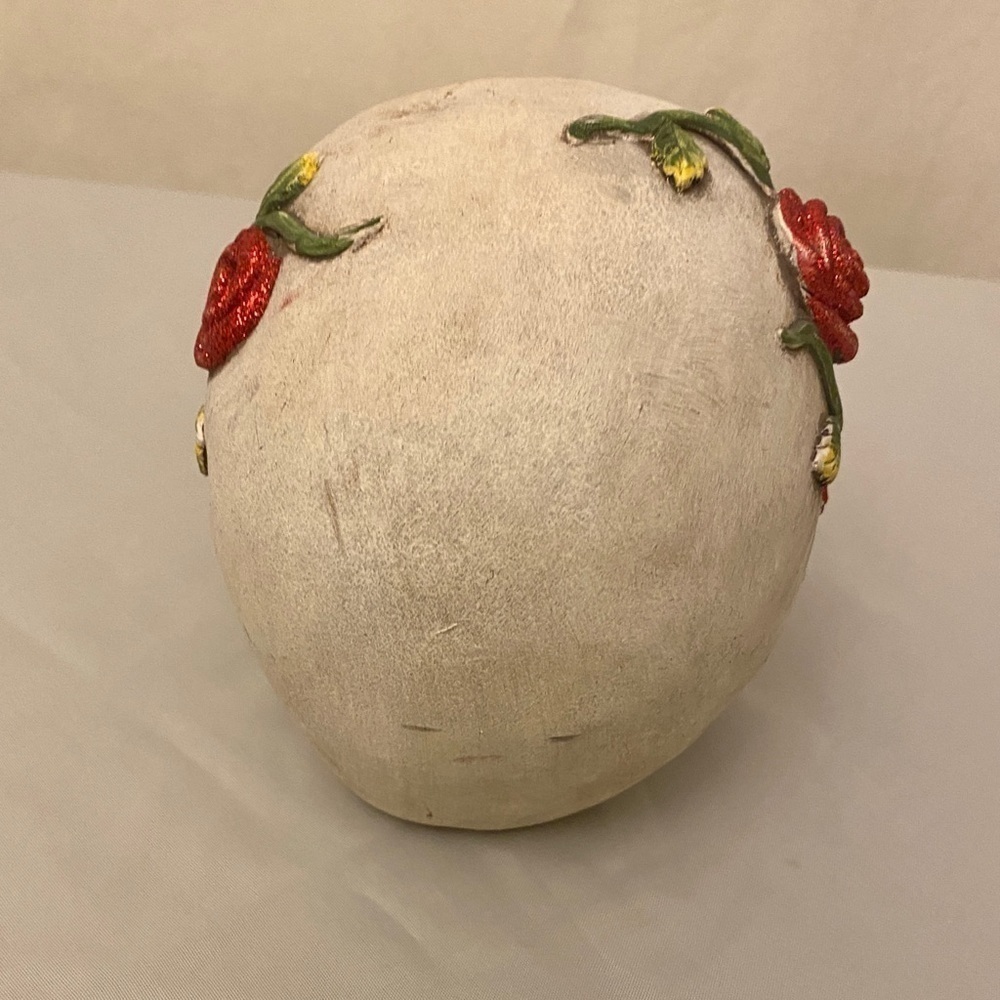 Skull With Roses Figurine Day Of The Dead Sugar Skull Glitter Flowers Decor - Picture 6 of 11